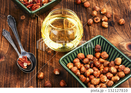 Fresh Nut Oil. 132127810