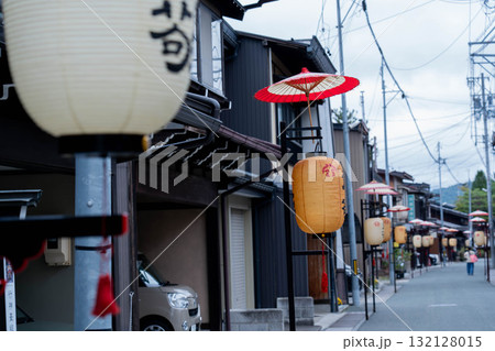 高山祭の朝 132128015