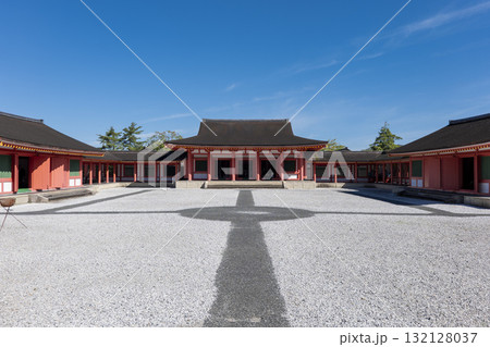 えさし藤原の郷　中央政庁の復元建築 132128037