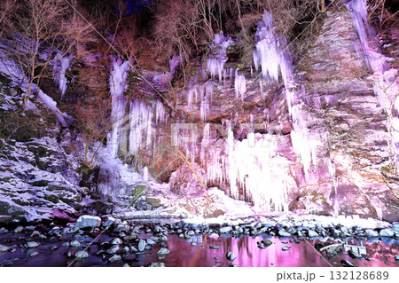 【埼玉県】三十槌氷柱のイルミネーション 132128689