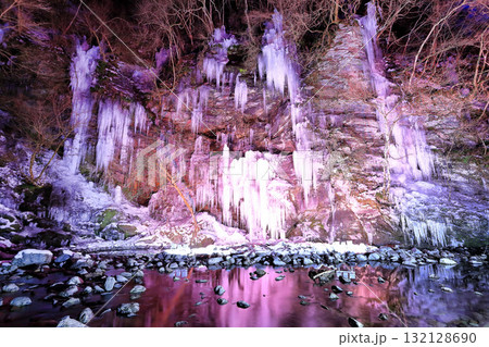 【埼玉県】三十槌氷柱のイルミネーション 【埼玉県】三十槌氷柱のイルミネーション 132128690