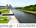 有明北橋／東雲運河より有明親水海浜公園、富士見橋方面を望む(東京都江東区)【2025.9】 132129289