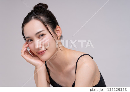 若い女性のビューティ 若い女性のビューティ 132129338
