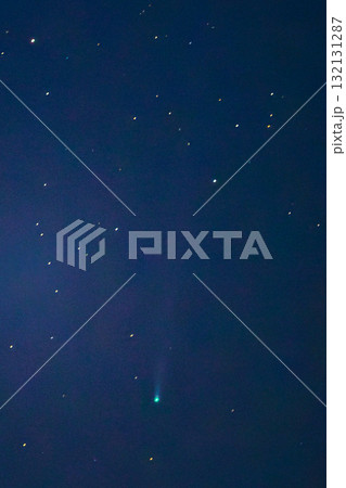 神秘の光 ― ZTF彗星の軌跡 ― 132131287