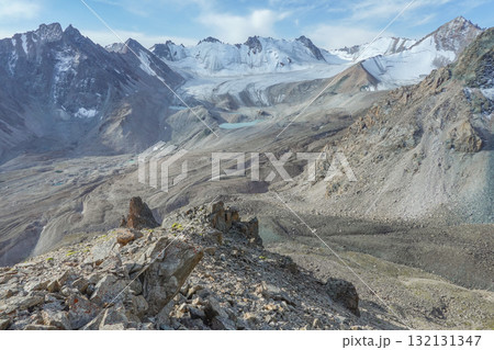 キルギス_アラアルチャ国立公園_Elektro Peak 132131347