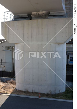 妙典橋の橋脚 132132834