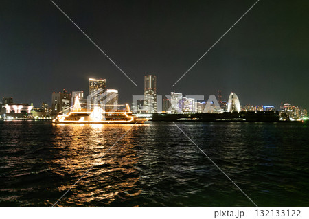 みなとみらい夜景クルーズ 132133122