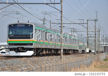 東北本線　栗橋ー東鷲宮　JR東日本　E231系1000番台　K-18編成（国府津） 132135772