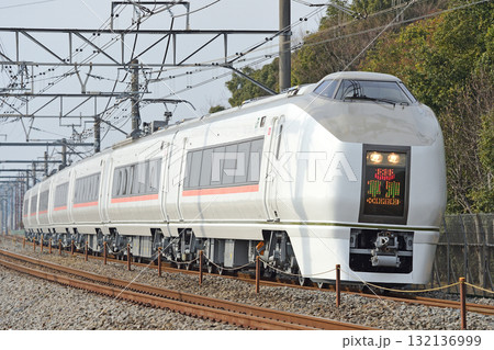 高崎線　本庄－岡部　JR東日本　651系1000番台　OM205編成（大宮）　草津 132136999