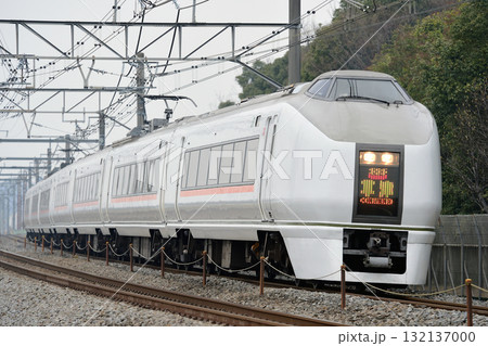 高崎線 本庄-岡部 JR東日本 651系1000番台 OM203編成(大宮) 草津 高崎線 本庄-岡部 JR東日本 651系1000番台 OM203編成(大宮) 草津 132137000