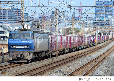 東海道本線　相模貨物　JR貨物　EF200-7（吹田） 132138373