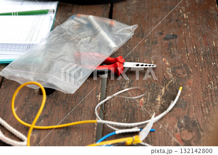Bird ringing equipment with metal identification bands. Bird ringing equipment with metal identification bands. 132142800