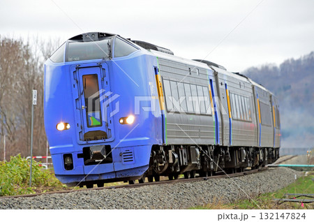 宗谷本線　蘭留ー北比布　JR北海道　キハ261系0番台　SE-103編成（苗穂）　サロベツ 132147824