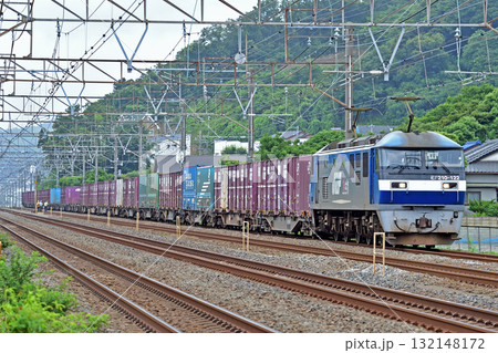 東海道本線　二宮－大磯　JR貨物　EF210-122（新鶴見） 132148172