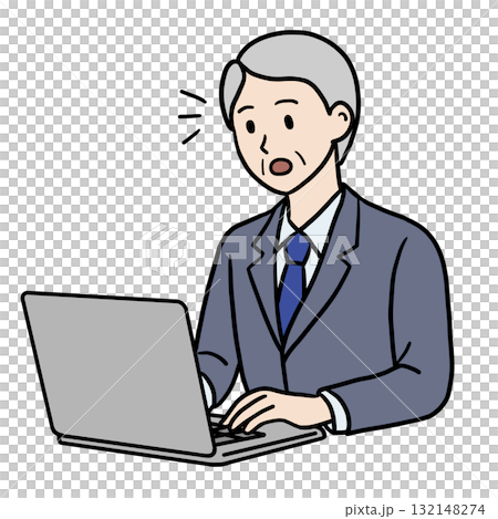 一位老人帶著驚訝的表情在電腦上工作 132148274