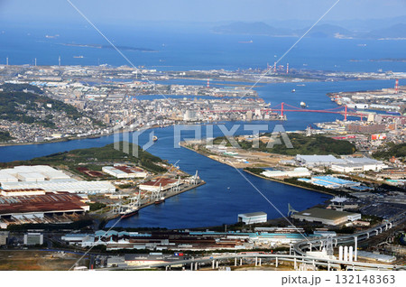 皿倉山頂より福岡県北九州市内を展望 皿倉山頂より福岡県北九州市内を展望 132148363