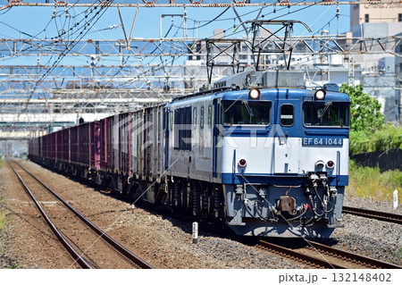 東海道本線　平塚　JR貨物　EF64-1044（愛知） 132148402