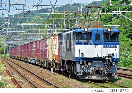 東海道本線　二宮－国府津　JR貨物　EF64-1027（愛知） 132148746