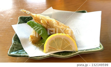 ふぐの揚げ ふぐの揚げ 132149599