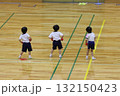 幼稚園、保育園の運動会　室内 132150423