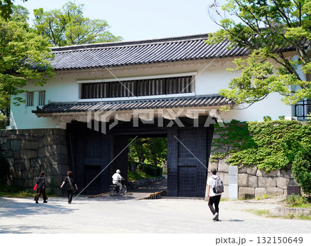 大阪の代表観光スポット大阪城の情景 青屋門 大阪の代表観光スポット大阪城の情景 青屋門 132150649