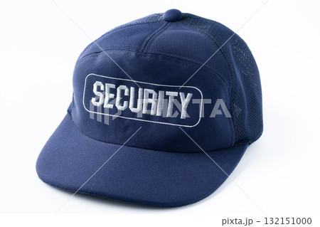 白背景に警備員用の帽子(キャップ) 白背景に警備員用の帽子(キャップ) 132151000