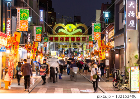 《東京都》巣鴨地蔵通商店街・夜景 132152406