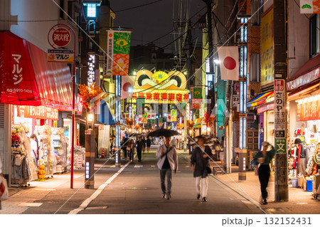 《東京都》巣鴨地蔵通商店街・夜景 132152431
