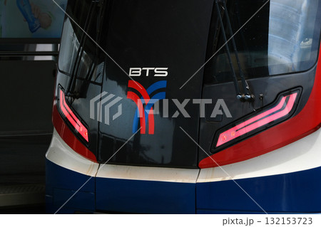 タイ バンコクを走る高架鉄道 BTS タイ バンコクを走る高架鉄道 BTS 132153723
