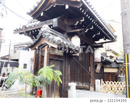 京都島原の島原大門 京都島原の島原大門 132154105