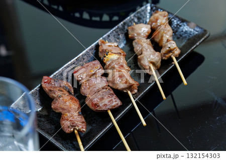 もつ焼き盛り合わせ。もつ焼き屋で晩御飯。静岡県下田市-2025 もつ焼き盛り合わせ。もつ焼き屋で晩御飯。静岡県下田市-2025 132154303