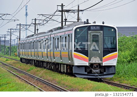 信越本線　荻川－さつき野　JR東日本　E129系　B12編成（新潟） 132154771