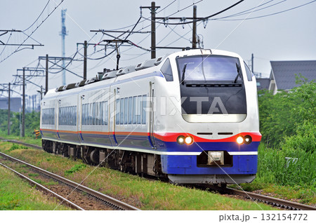 信越本線　荻川－さつき野　JR東日本　E653系1100番台　H-203編成（新潟）　しらゆき 132154772