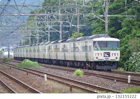 東海道本線 二宮-国府津 JR東日本 185系 A5編成(大宮) 踊り子 東海道本線 二宮-国府津 JR東日本 185系 A5編成(大宮) 踊り子 132155222