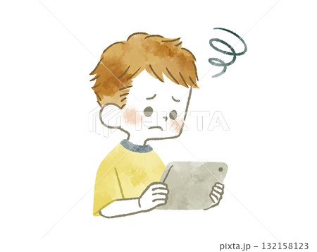 困った表情でタブレットPCを見ている男の子-水彩 困った表情でタブレットPCを見ている男の子-水彩 132158123
