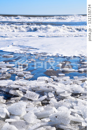 北海道　大津海岸　ジュエリーアイス 132158734