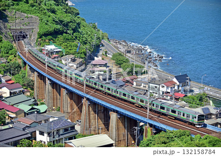 東海道本線 早川ー根府川 JR東日本 E231系1000番台 東海道本線 早川ー根府川 JR東日本 E231系1000番台 132158784