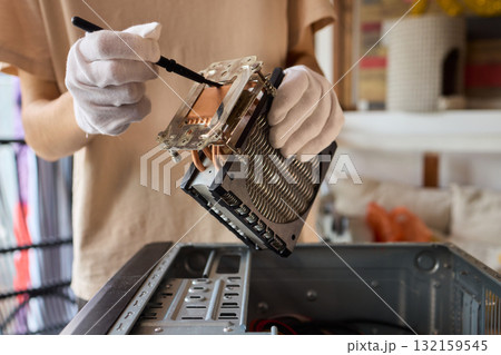 The Precision Maintenance of Computer Components Should Be Done with Proper Care and Attention The Precision Maintenance of Computer Components Should Be Done with Proper Care and Attention 132159545