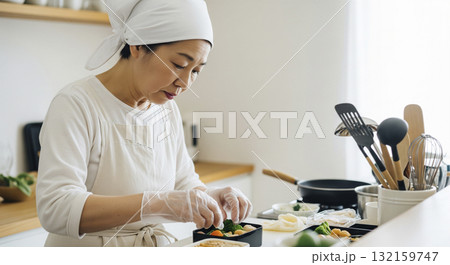 シニア世代の家事代行　料理 132159747