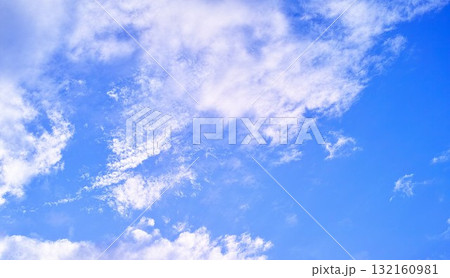 青空と雲イメージ 青空と雲イメージ 132160981
