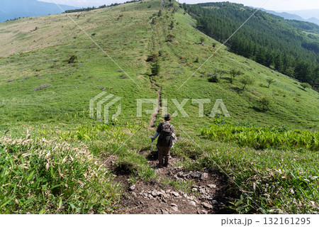 爽やかな高原　霧ヶ峰高原 132161295