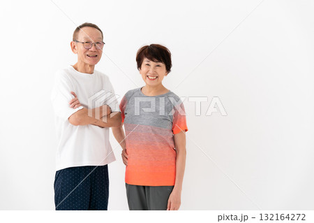 シニア 夫婦 フィットネス シニア 夫婦 フィットネス 132164272