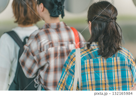 supporting my fave supporting my fave 132165984