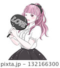 うちわを持って推し活を楽しむ女性ブラック 132166300