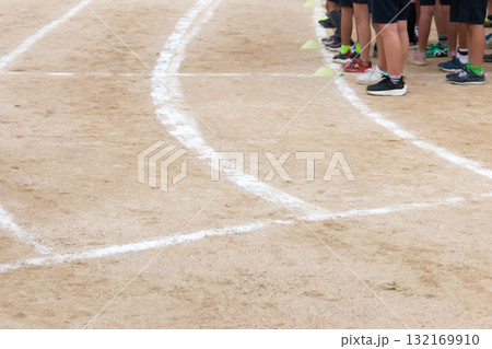 運動会の白線 運動会の白線 132169910
