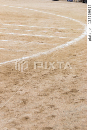 運動会の白線 132169913