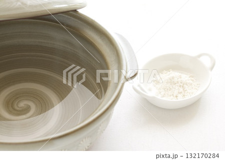土鍋と重曹 土鍋と重曹 132170284
