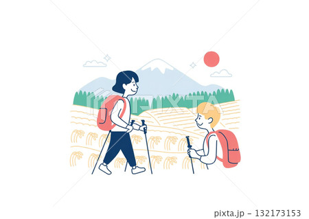 森林を散策する観光客/田園の風景を楽しむ旅行者 森林を散策する観光客/田園の風景を楽しむ旅行者 132173153
