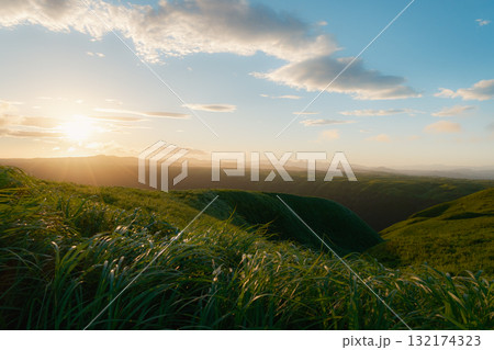 阿蘇の風景 132174323