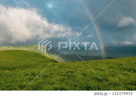 阿蘇の風景 132174433